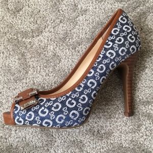 NWOT Guess High Heel Shoes